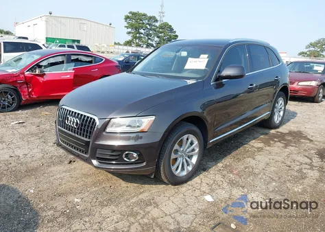 2015 Audi Q5 2.0T Premium z USA, uszkodzony, nr VIN WA1CFAFP4FA138823